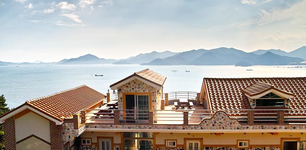 Gung Pension Namhae Extérieur photo