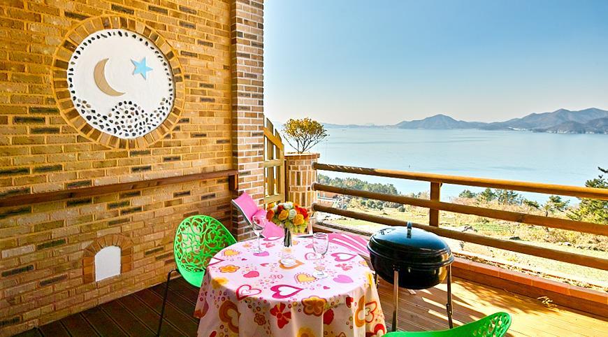 Gung Pension Namhae Extérieur photo