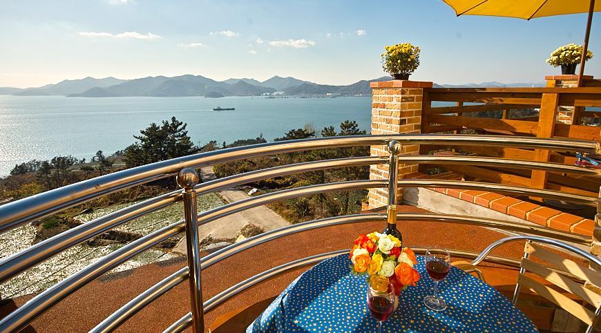 Gung Pension Namhae Extérieur photo